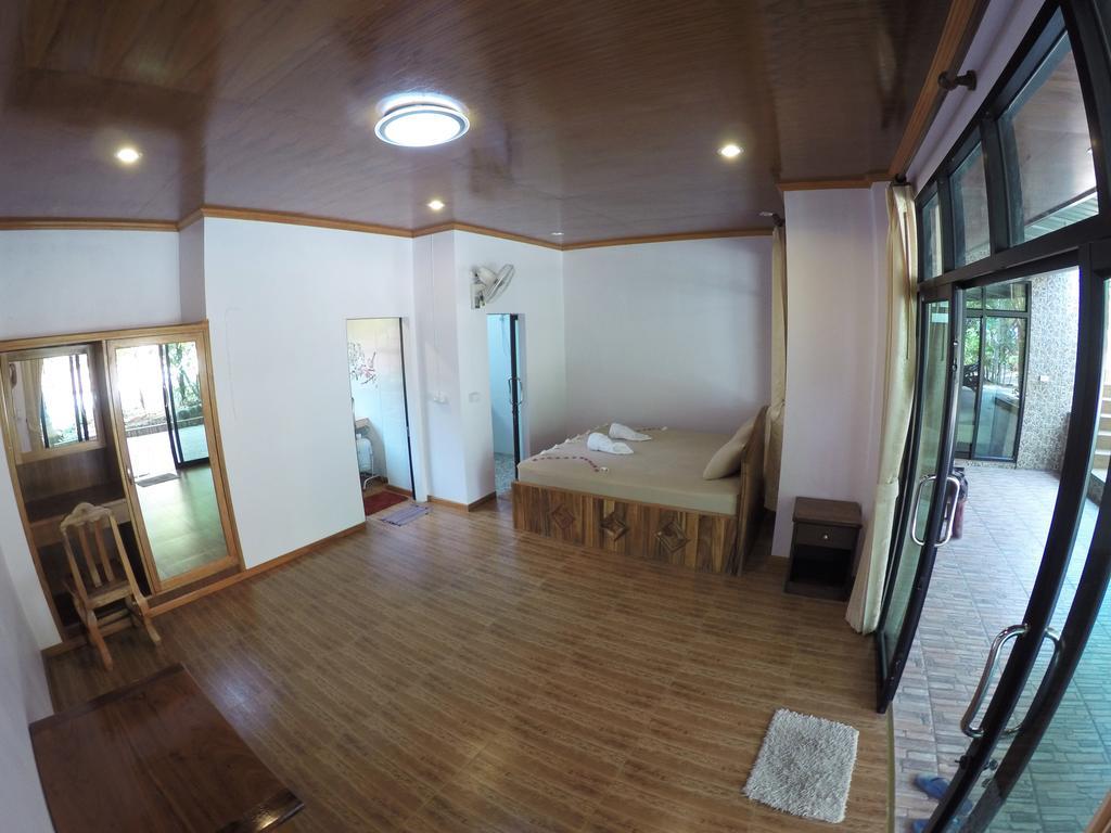 Bor Hin Resort Baan Tai Exterior foto